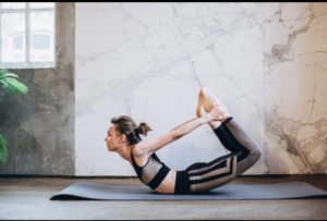 🏹 Dhanurasana (Bow Pose)